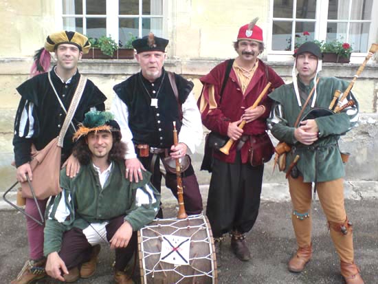 Waraok en costumes renaissance