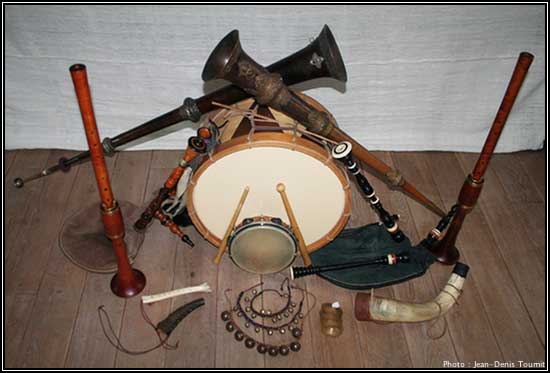 instrumentarium du groupe de musique médiévale, musique renaissance, musique traditionnelle Waraok